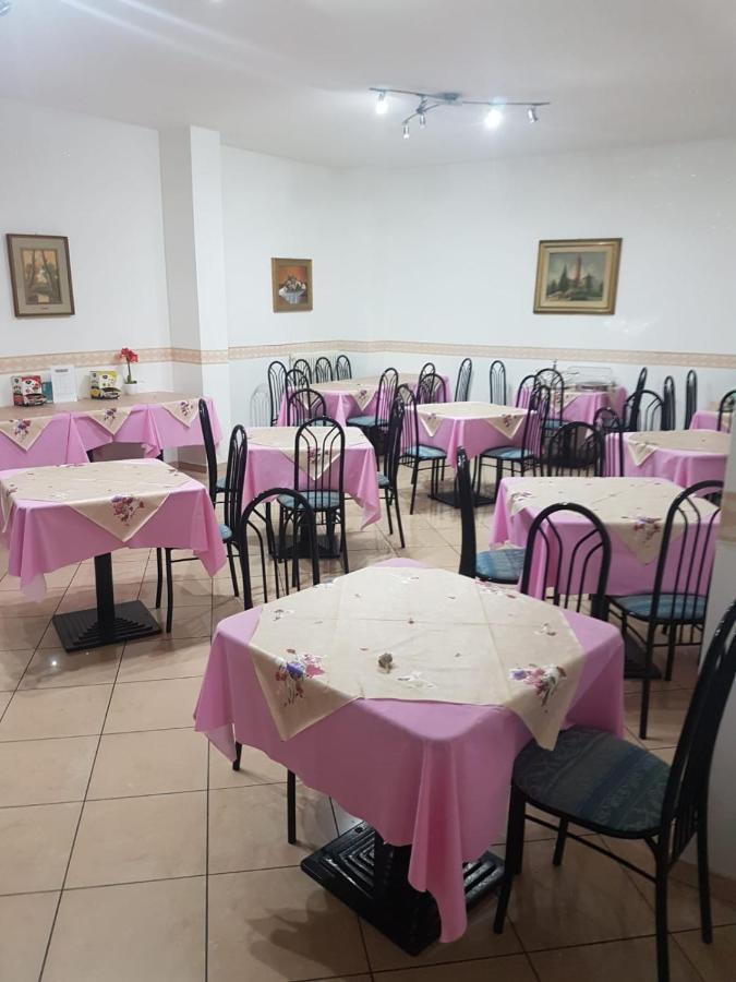 Hotel Fatima ริมินี ภายนอก รูปภาพ